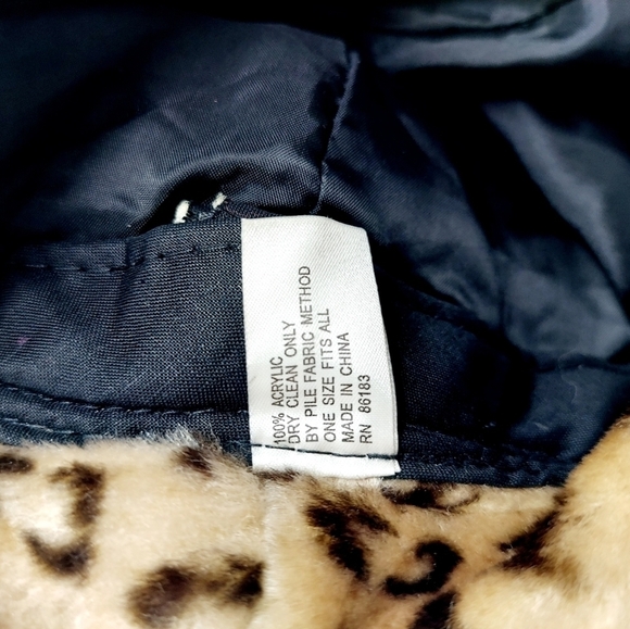 Fuzzy Black Cheetah Bucket Style Hat Retro 90's - Picture 8 of 11